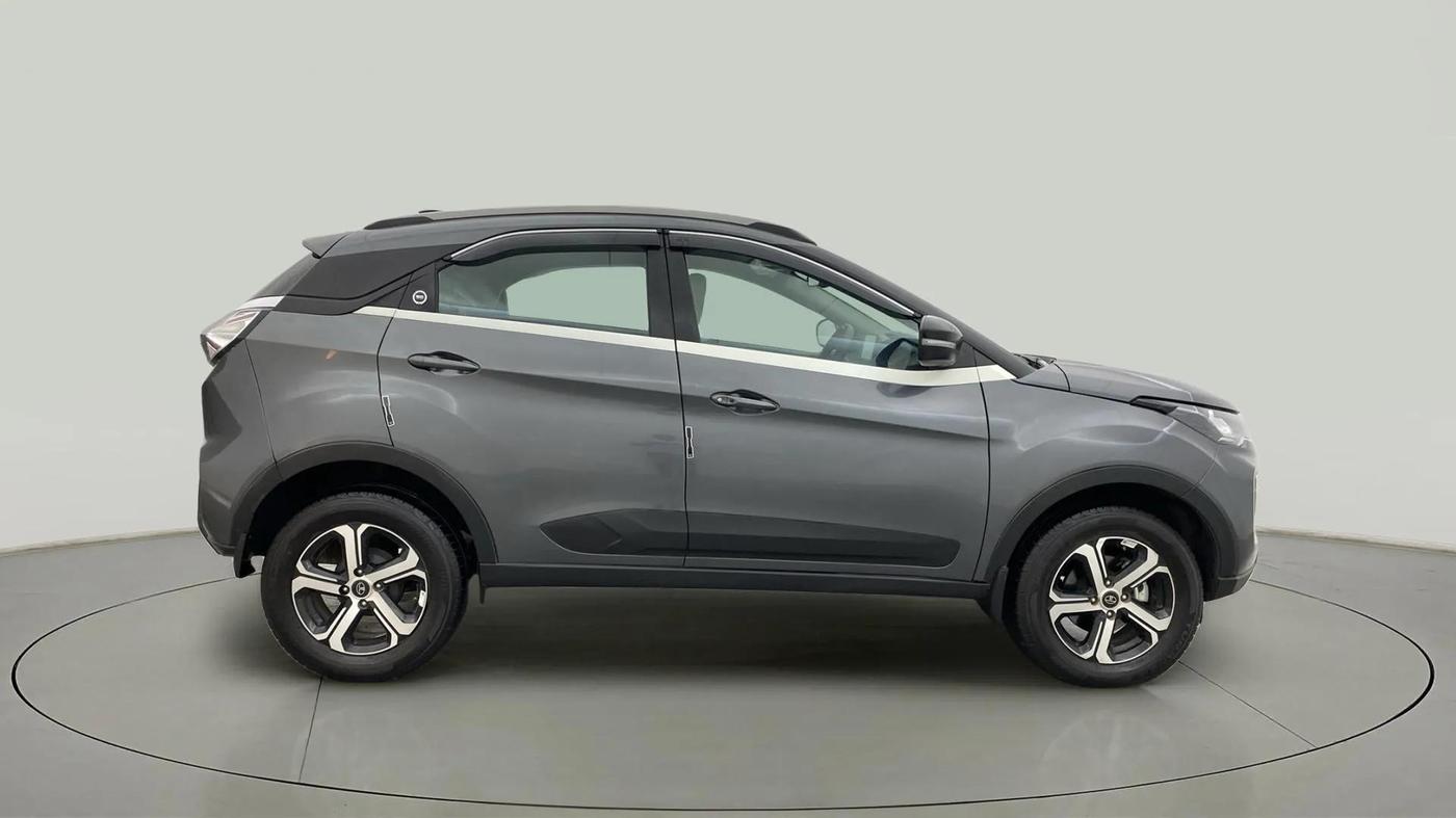 2023 Tata NEXON XZA PLUS (L), Petrol, Automatic, 4,877 km, Right Side View
