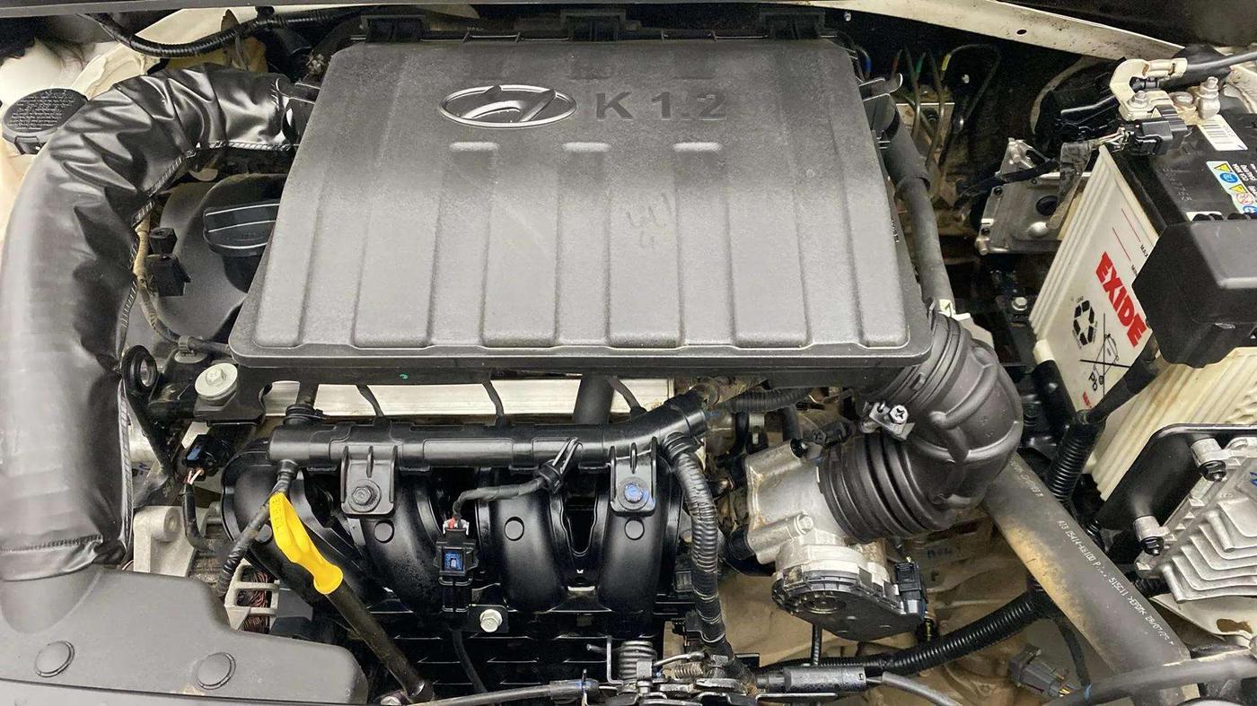 2023 Hyundai GRAND I10 NIOS SPORTZ AMT 1.2 KAPPA VTVT, Petrol, Automatic, 8,031 km, Engine View