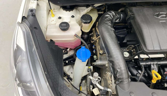 2023 Hyundai GRAND I10 NIOS SPORTZ AMT 1.2 KAPPA VTVT, Petrol, Automatic, 8,031 km, Engine View - Right