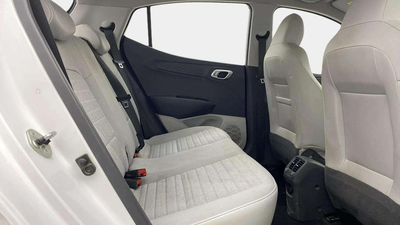 2023 Hyundai GRAND I10 NIOS SPORTZ AMT 1.2 KAPPA VTVT, Petrol, Automatic, 8,031 km, Right Side Rear Door Cabin