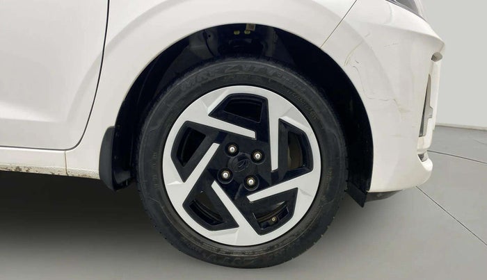 2023 Hyundai GRAND I10 NIOS SPORTZ AMT 1.2 KAPPA VTVT, Petrol, Automatic, 8,031 km, Right Front Wheel