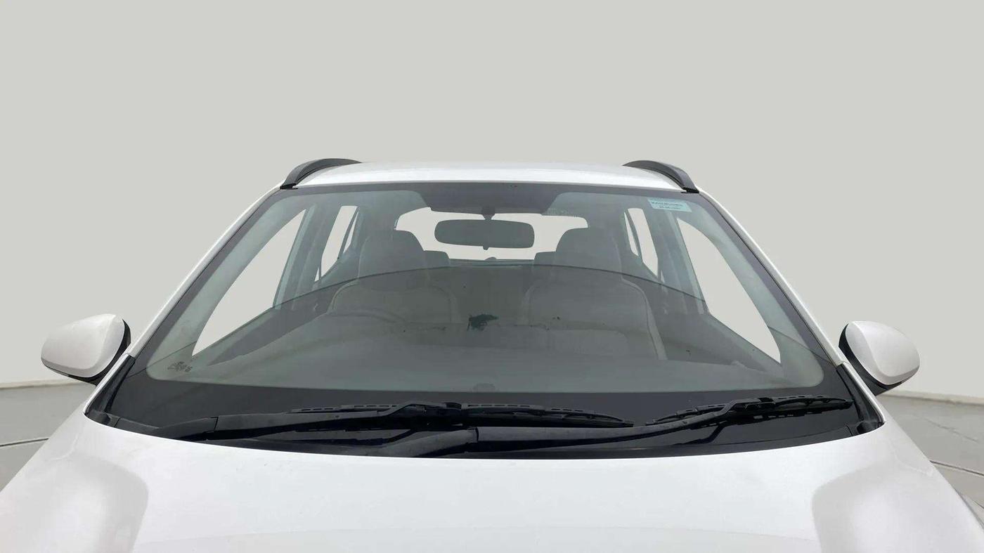 2023 Hyundai GRAND I10 NIOS SPORTZ AMT 1.2 KAPPA VTVT, Petrol, Automatic, 8,031 km, Front Windshield