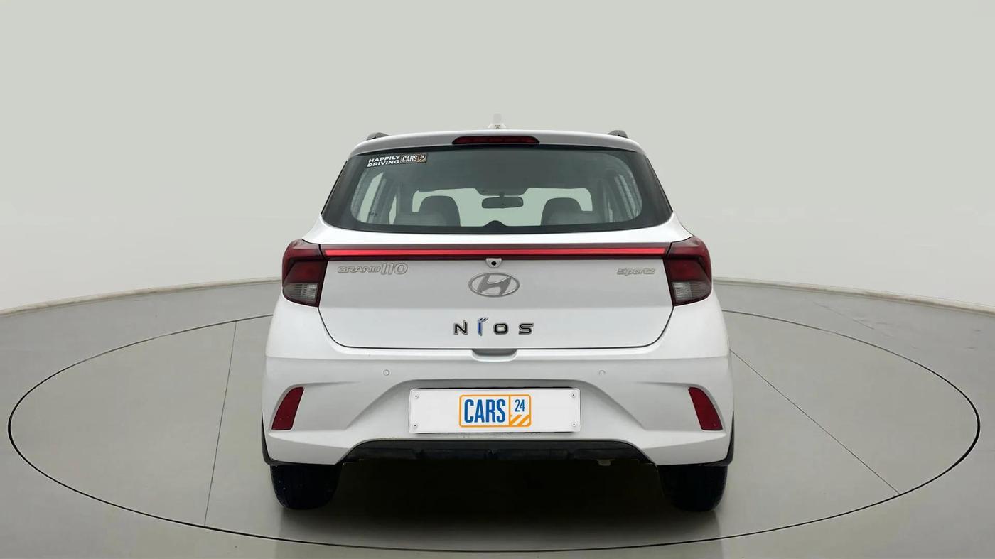 2023 Hyundai GRAND I10 NIOS SPORTZ AMT 1.2 KAPPA VTVT, Petrol, Automatic, 8,031 km, Back/Rear