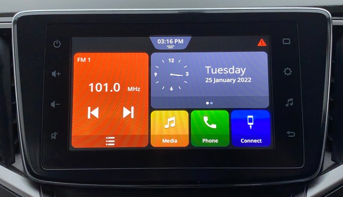 2019 Toyota Glanza G MT PETROL, Petrol, Manual, 2,881 km, Infotainment System