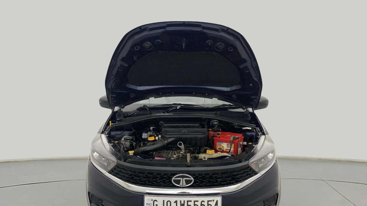 2022 Tata TIGOR XMA PETROL, Petrol, Automatic, 60,550 km, Open Bonet