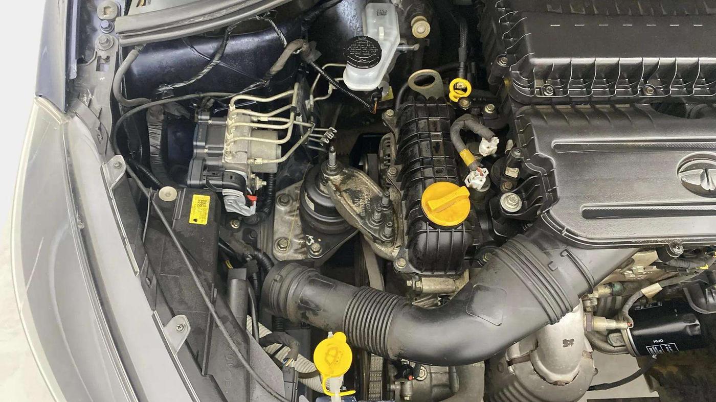 2022 Tata TIGOR XMA PETROL, Petrol, Automatic, 60,550 km, Engine View - Right