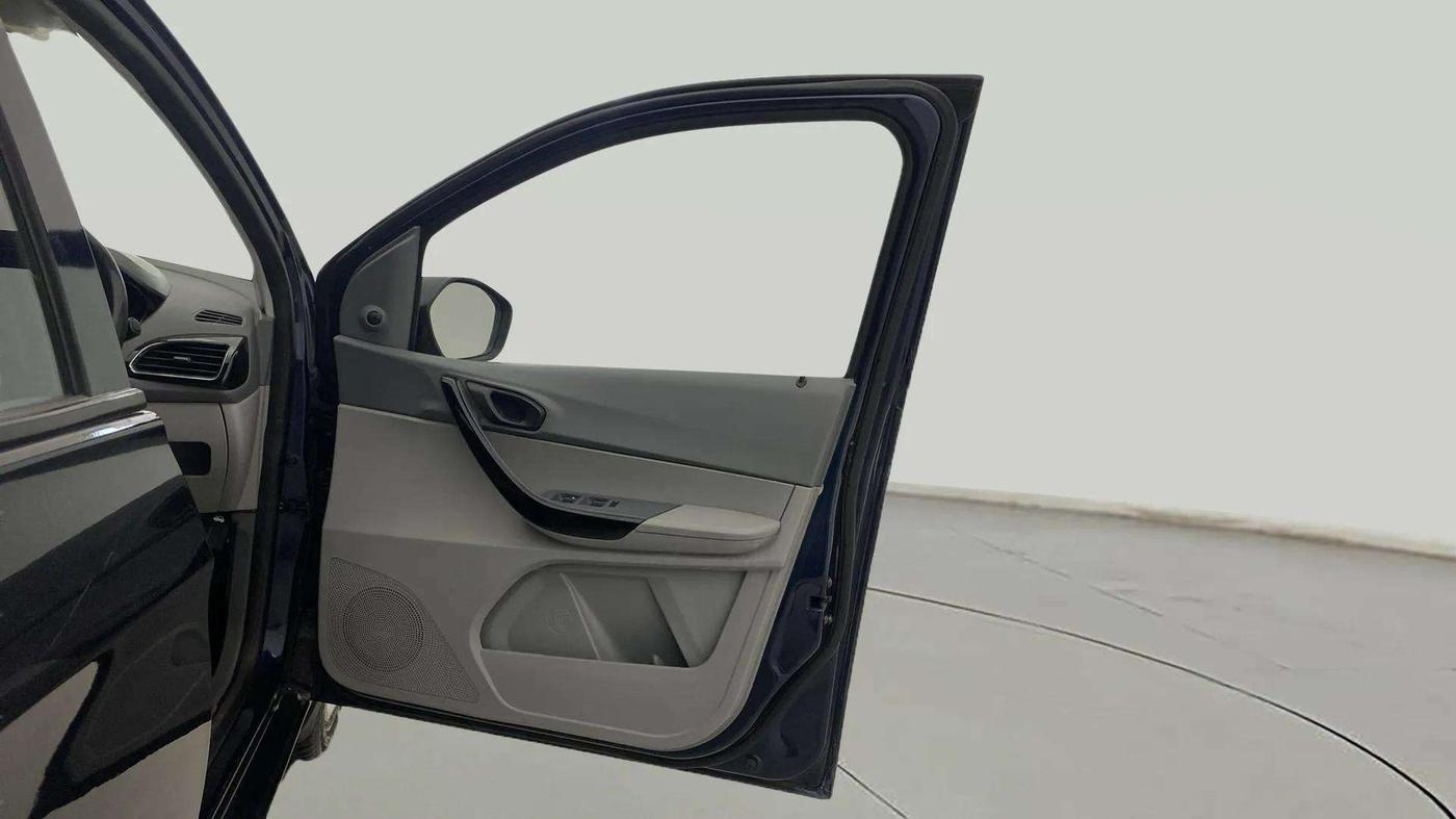 2022 Tata TIGOR XMA PETROL, Petrol, Automatic, 60,550 km, RHS Front Door