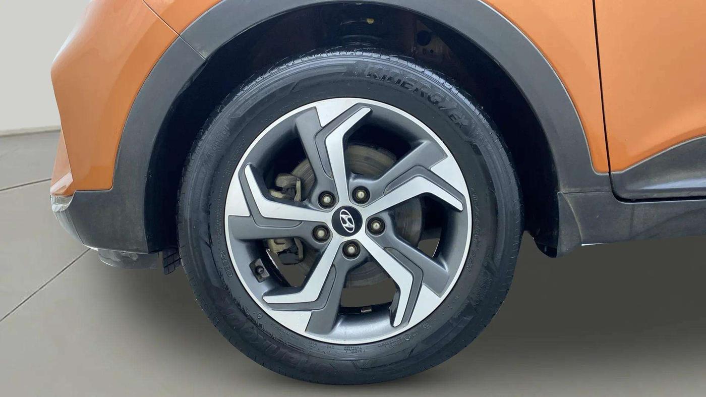 2019 Hyundai Creta SX AT 1.6 PETROL, Petrol, Automatic, 29,984 km, Left Front Wheel