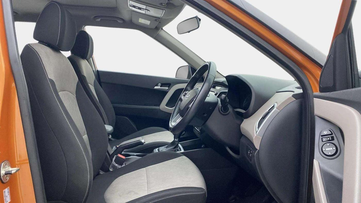 2019 Hyundai Creta SX AT 1.6 PETROL, Petrol, Automatic, 29,984 km, Right Side Front Door Cabin