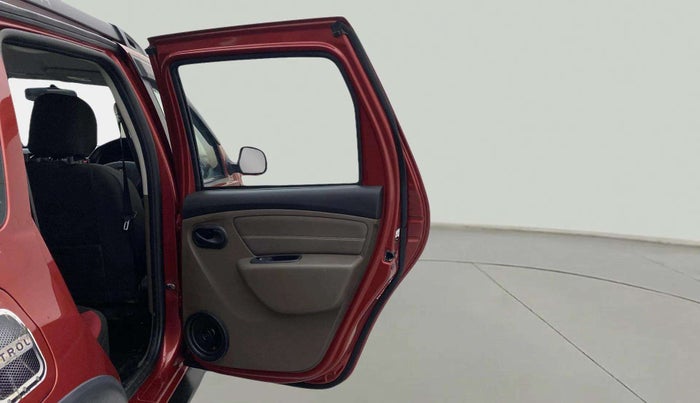 2018 Renault Duster RXS PETROL, Petrol, Manual, 27,650 km, RHS Rear Door