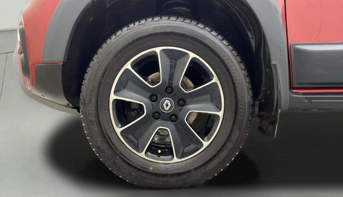 2018 Renault Duster RXS PETROL, Petrol, Manual, 27,650 km, Left Front Wheel