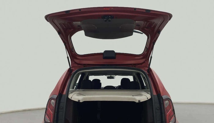 2018 Renault Duster RXS PETROL, Petrol, Manual, 27,650 km, Boot Door Open