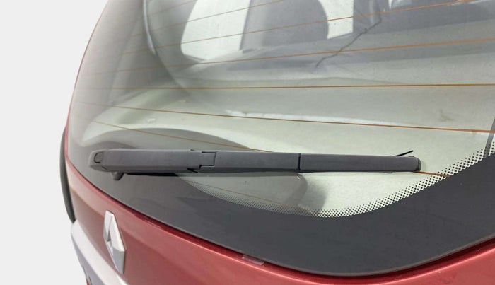 2018 Renault Duster RXS PETROL, Petrol, Manual, 27,650 km, Rear Wiper