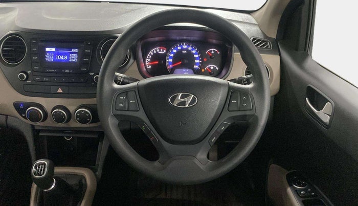 2015 Hyundai Xcent S (O) 1.2, Petrol, Manual, 18,051 km, Steering Wheel Close Up