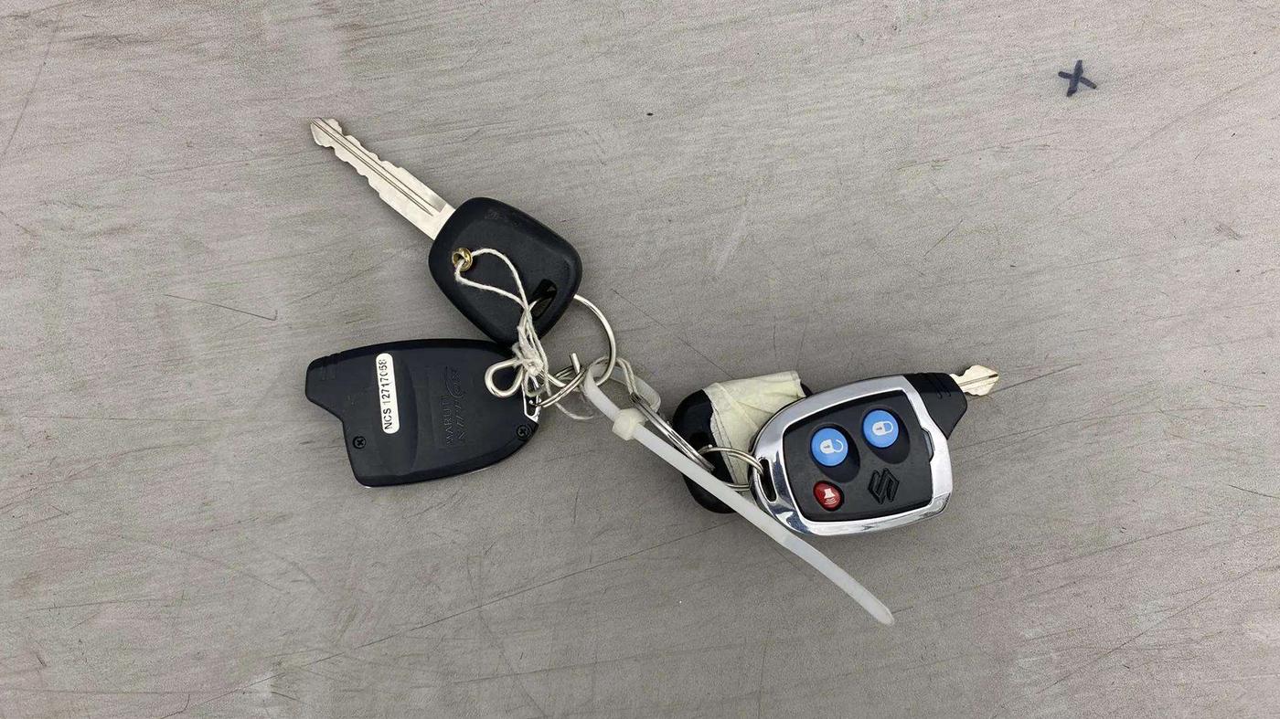 2021 Maruti Baleno SIGMA PETROL 1.2, Petrol, Manual, 13,710 km, Key Close Up
