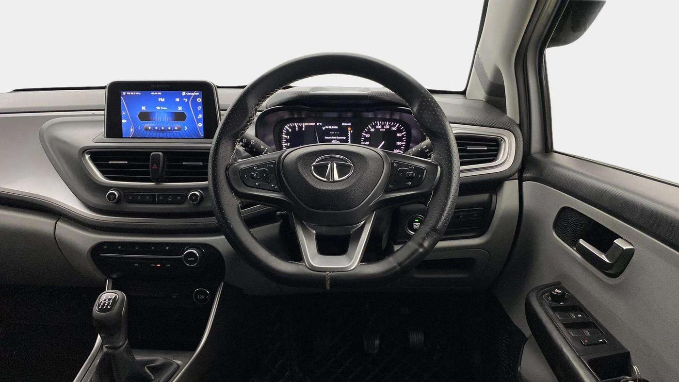 2021 Tata ALTROZ XZ DIESEL, Diesel, Manual, 50,283 km, Steering Wheel Close Up
