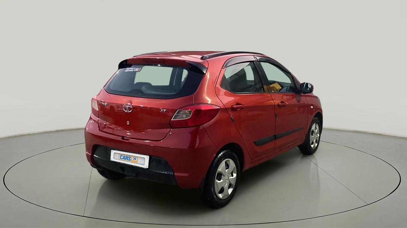 2016 Tata Tiago XT PETROL, Petrol, Manual, 50,520 km, Right Back Diagonal