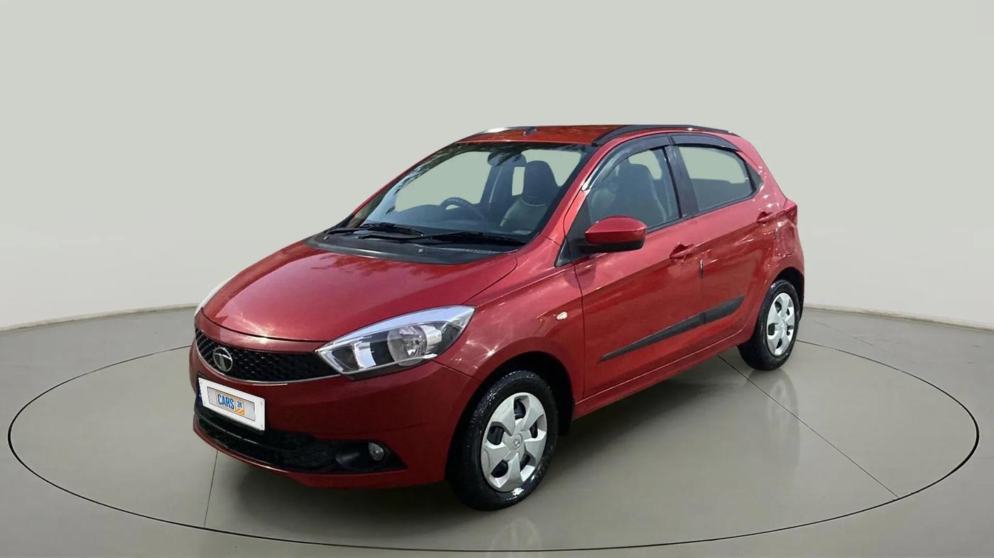 2016 Tata Tiago XT PETROL, Petrol, Manual, 50,520 km, Left Front Diagonal