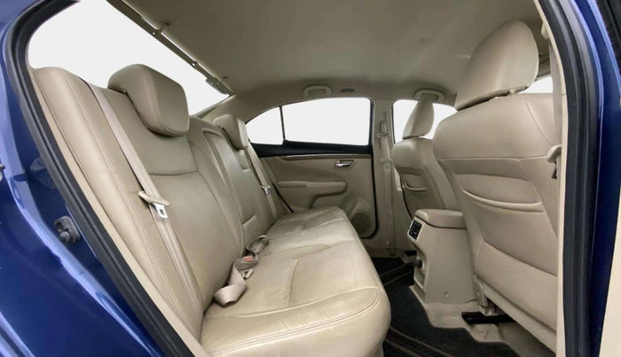 2019 Maruti Ciaz ALPHA 1.5 SHVS PETROL, Petrol, Manual, 68,510 km, Right Side Rear Door Cabin