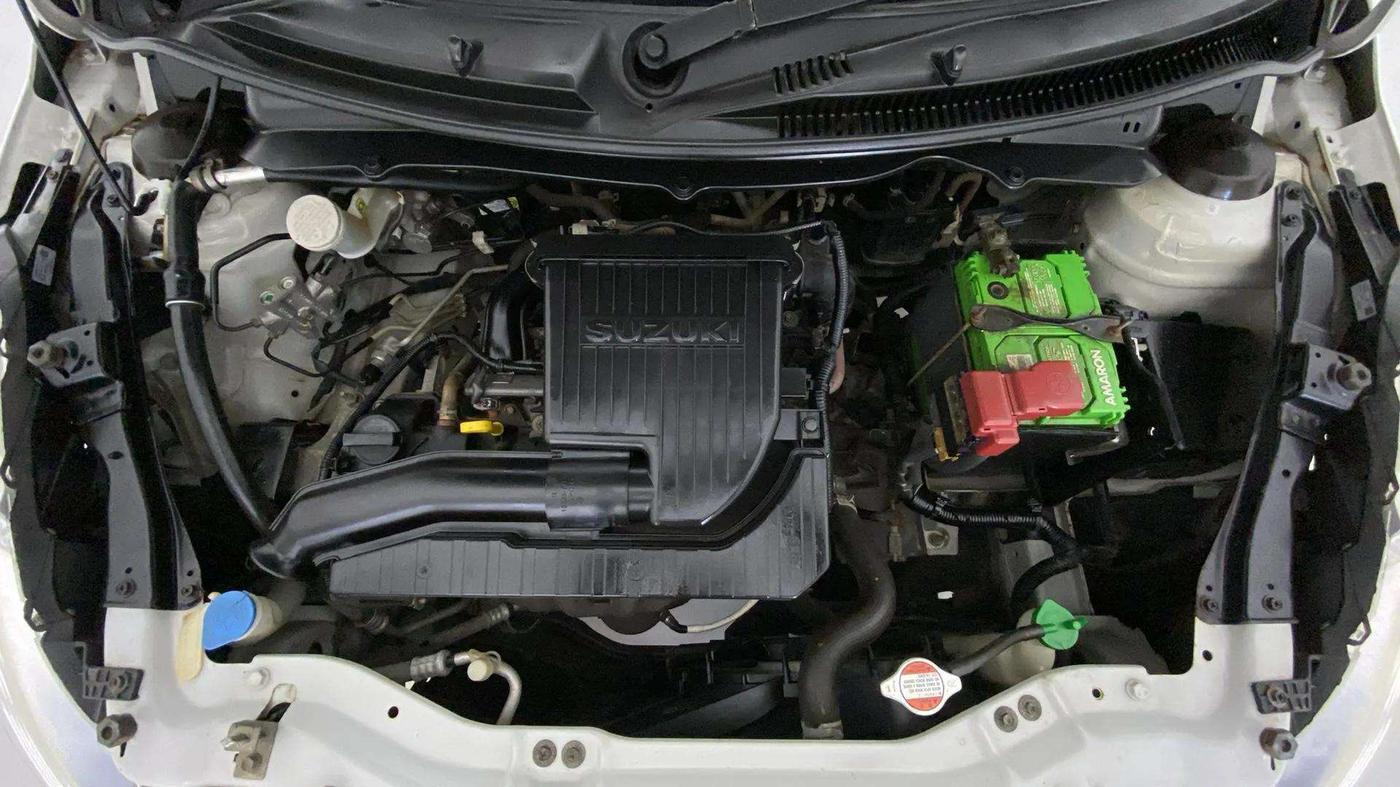 2016 Maruti Swift VXI, Petrol, Manual, 52,556 km, Engine View
