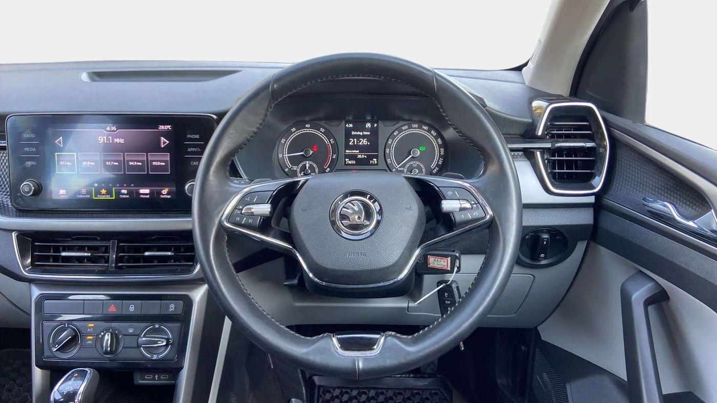 2022 Skoda KUSHAQ AMBITION 1.0L TSI AT, Petrol, Automatic, 21,749 km, Steering Wheel Close Up
