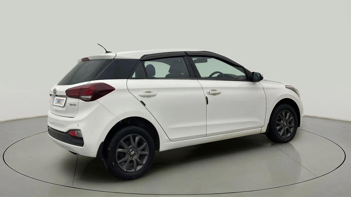 2020 Hyundai Elite i20 SPORTZ PLUS 1.2, Petrol, Manual, 57,857 km, Right Back Diagonal