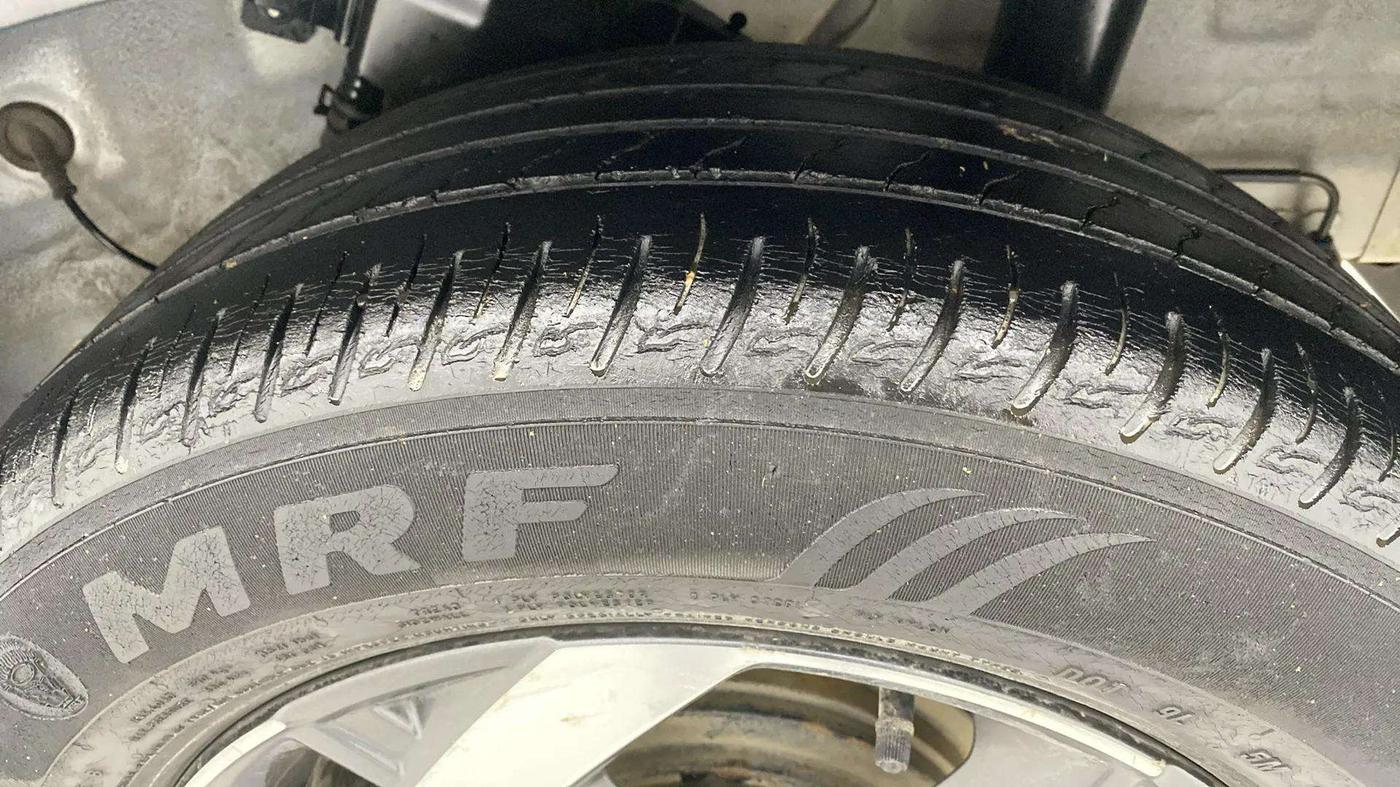 2019 Hyundai VENUE SX 1.0 (O) TURBO, Petrol, Manual, 66,431 km, Left Rear Tyre Tread