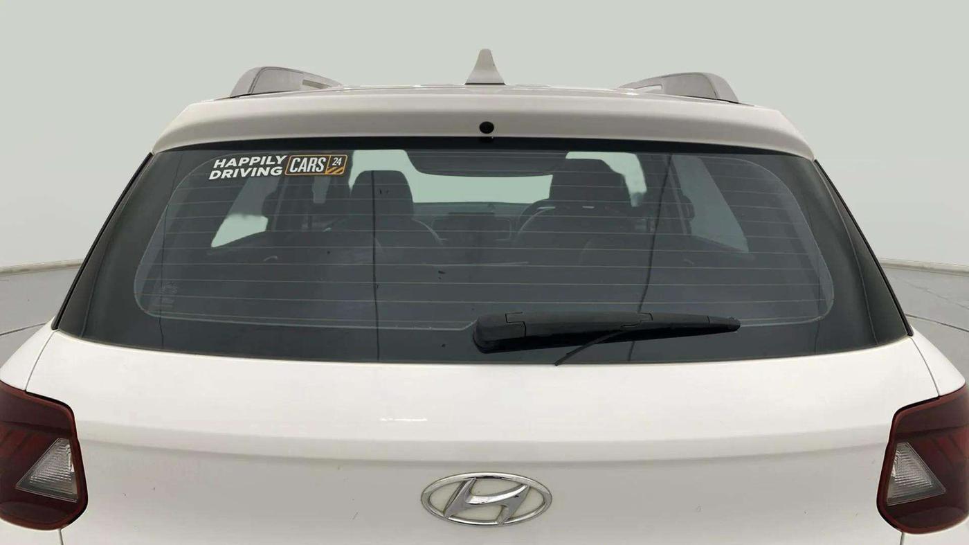 2019 Hyundai VENUE SX 1.0 (O) TURBO, Petrol, Manual, 66,431 km, Rear Windshield