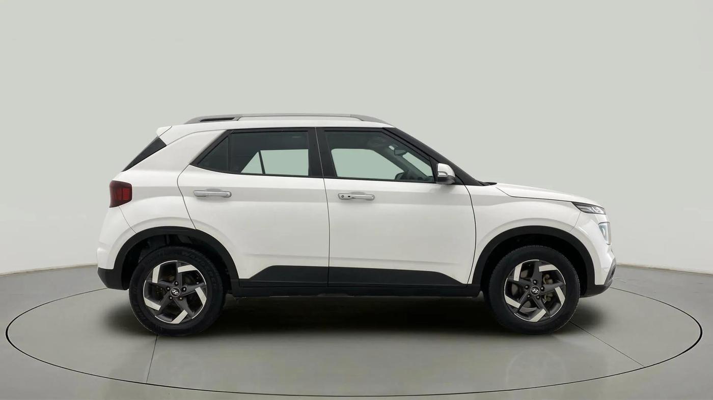 2019 Hyundai VENUE SX 1.0 (O) TURBO, Petrol, Manual, 66,431 km, Right Side View