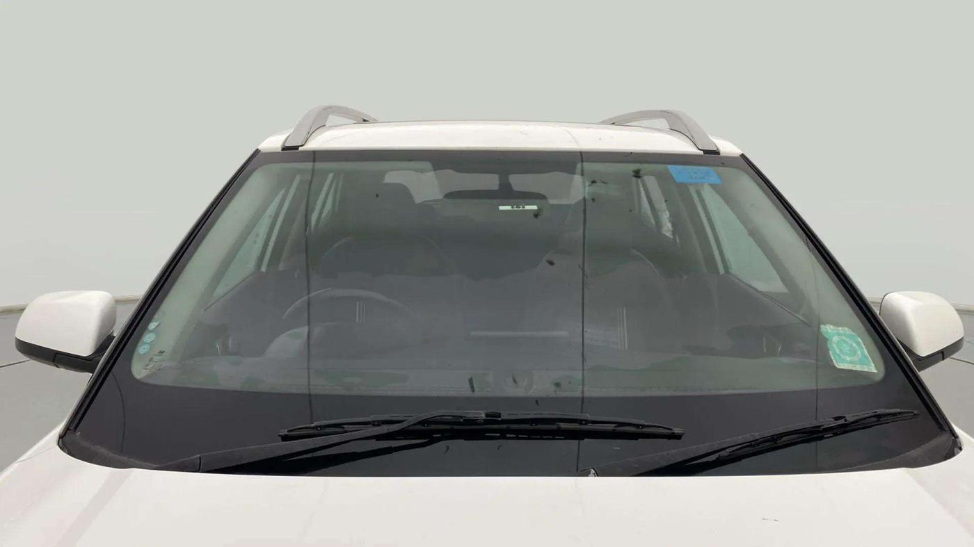 2019 Hyundai VENUE SX 1.0 (O) TURBO, Petrol, Manual, 66,431 km, Front Windshield