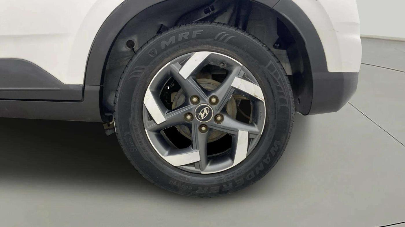 2019 Hyundai VENUE SX 1.0 (O) TURBO, Petrol, Manual, 66,431 km, Left Rear Wheel
