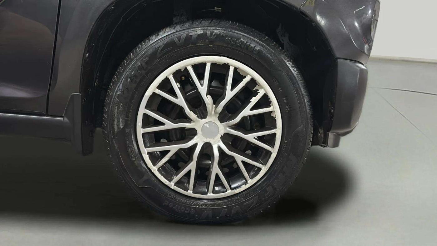 2023 Maruti S PRESSO VXI+, Petrol, Manual, 25,025 km, Right Front Wheel