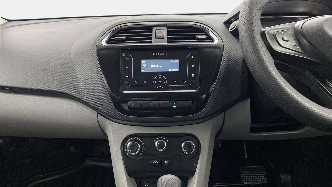 2024 Tata Tiago XTA CNG , CNG, Automatic, 13,315 km, Air Conditioner
