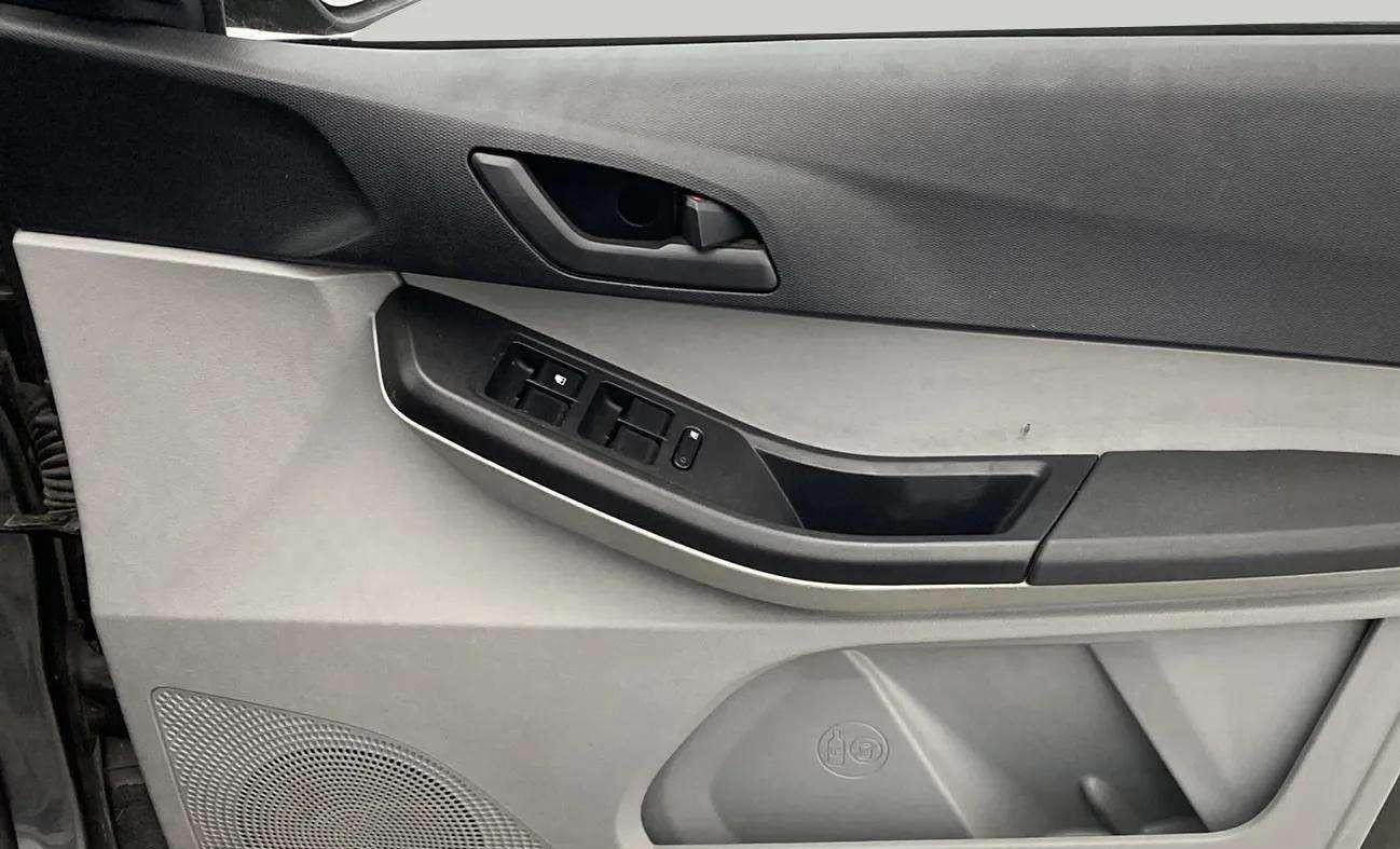 2024 Tata Tiago XTA CNG , CNG, Automatic, 13,315 km, Driver Side Door Panels Control