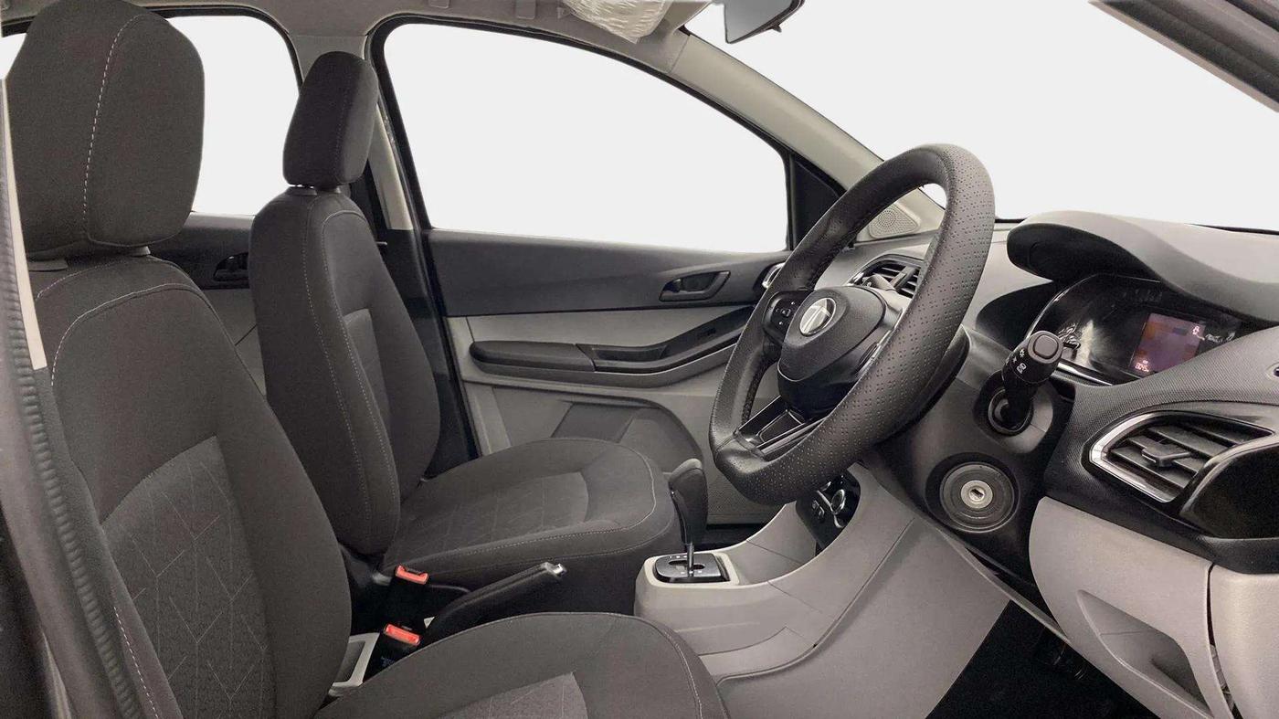 2024 Tata Tiago XTA CNG , CNG, Automatic, 13,315 km, Right Side Front Door Cabin