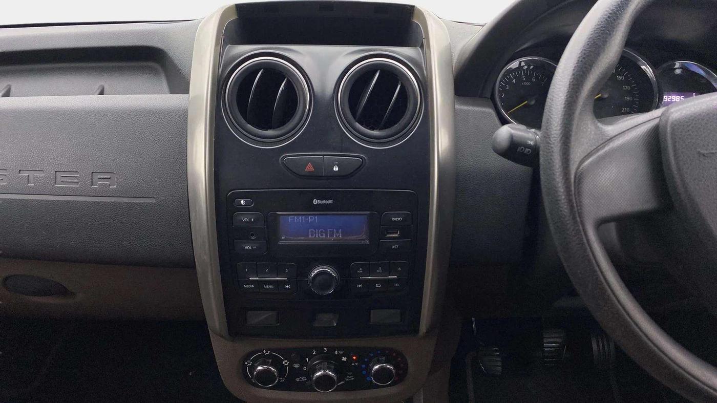2017 Renault Duster RXL PETROL, Petrol, Manual, 93,041 km, Air Conditioner
