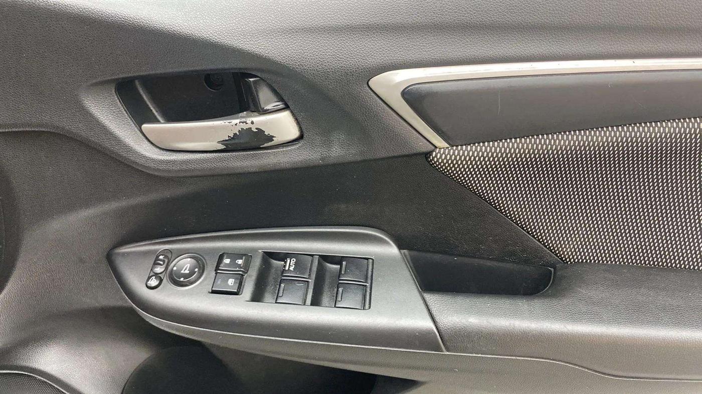 2018 Honda WR-V 1.2L I-VTEC VX MT, Petrol, Manual, 74,230 km, Driver Side Door Panels Control