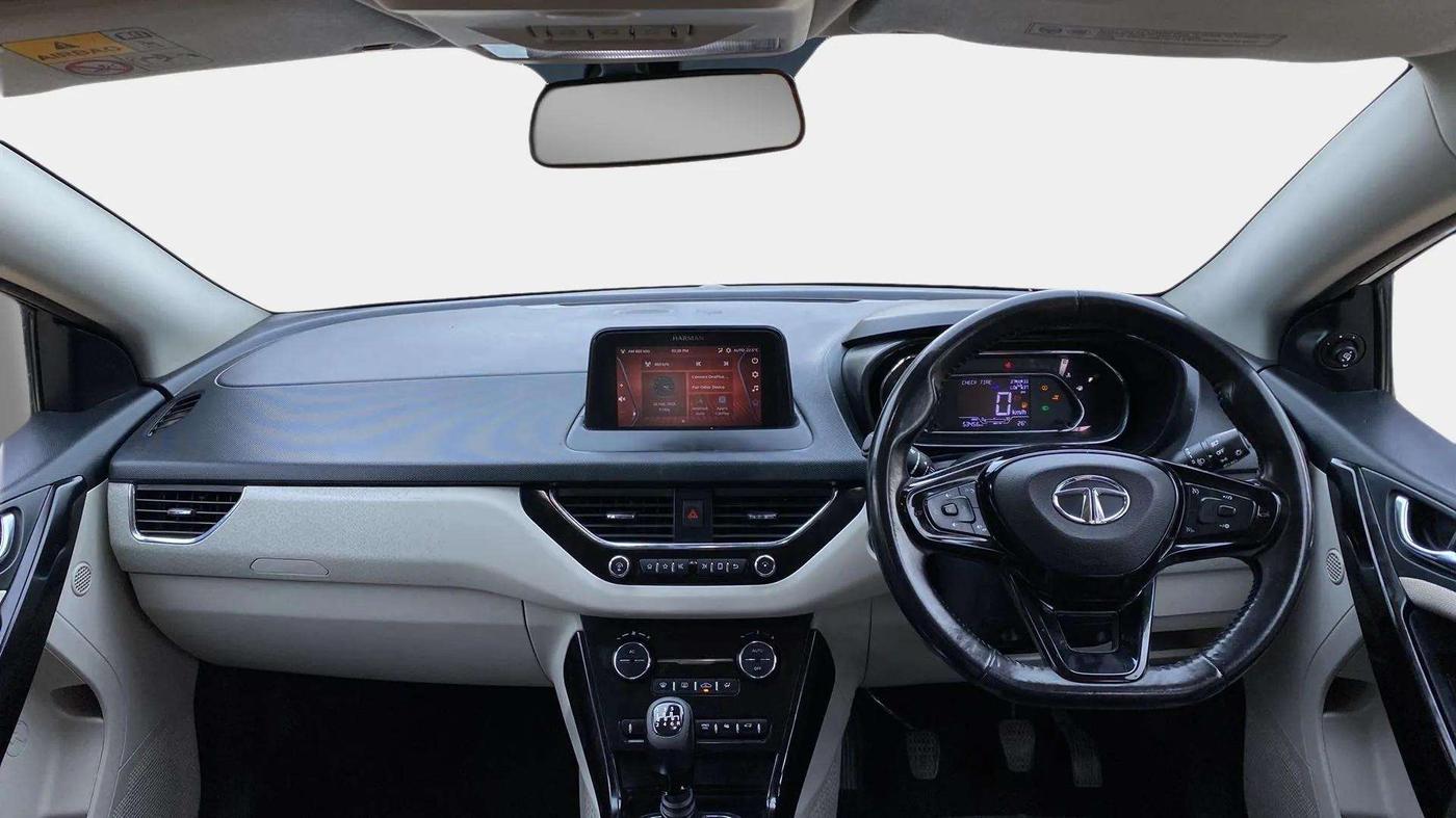 2021 Tata NEXON XZ PLUS DIESEL SUNROOF, Diesel, Manual, 53,450 km, Dashboard