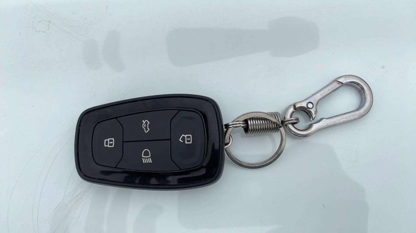 2021 Tata NEXON XZ PLUS DIESEL SUNROOF, Diesel, Manual, 53,450 km, Key Close Up