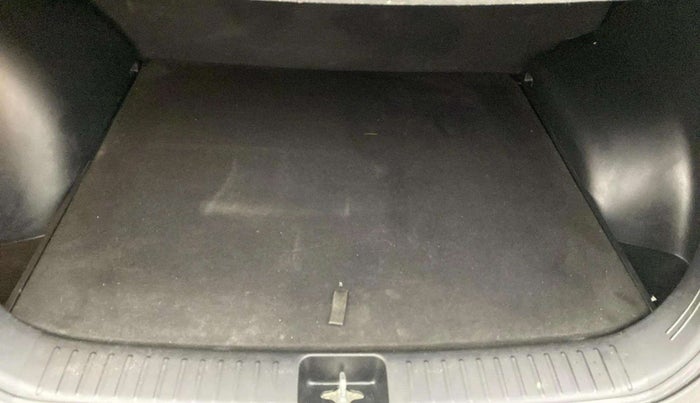 2021 Hyundai Creta S 1.5 PETROL, Petrol, Manual, 90,774 km, Boot Inside