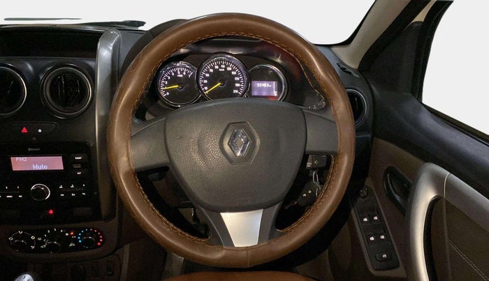 2017 Renault Duster RXL PETROL, Petrol, Manual, 55,464 km, Steering Wheel Close Up