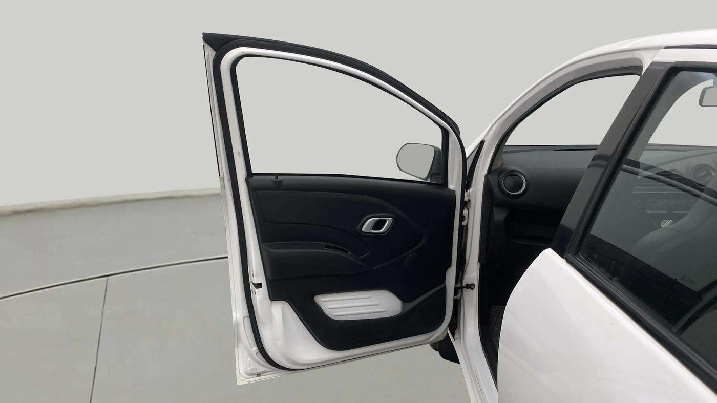 2018 Datsun Redi Go S 1.0, Petrol, Manual, 87,078 km, LHS Front Door