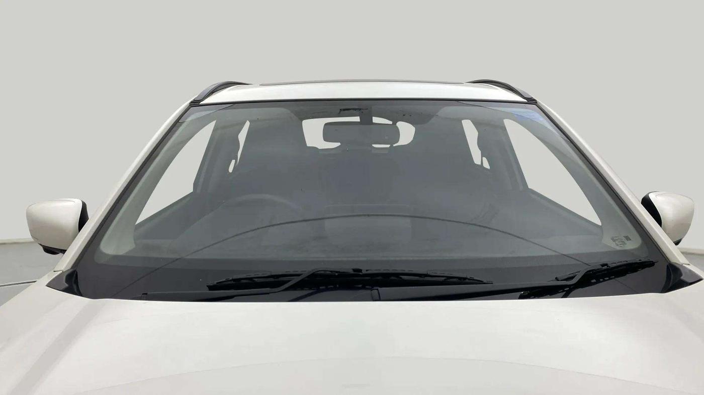 2023 Maruti Grand Vitara ALPHA SMART HYBRID, Petrol, Manual, 36,443 km, Front Windshield