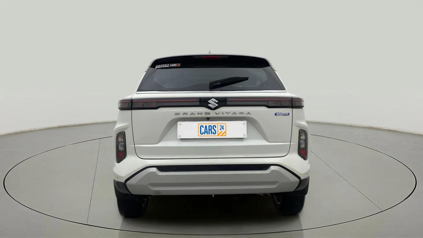 2023 Maruti Grand Vitara ALPHA SMART HYBRID, Petrol, Manual, 36,443 km, Back/Rear