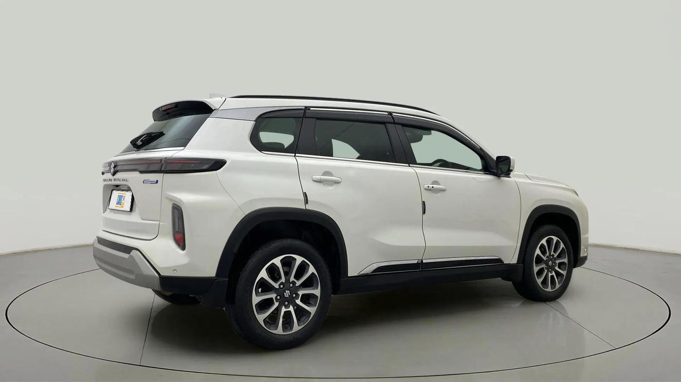 2023 Maruti Grand Vitara ALPHA SMART HYBRID, Petrol, Manual, 36,443 km, Right Back Diagonal