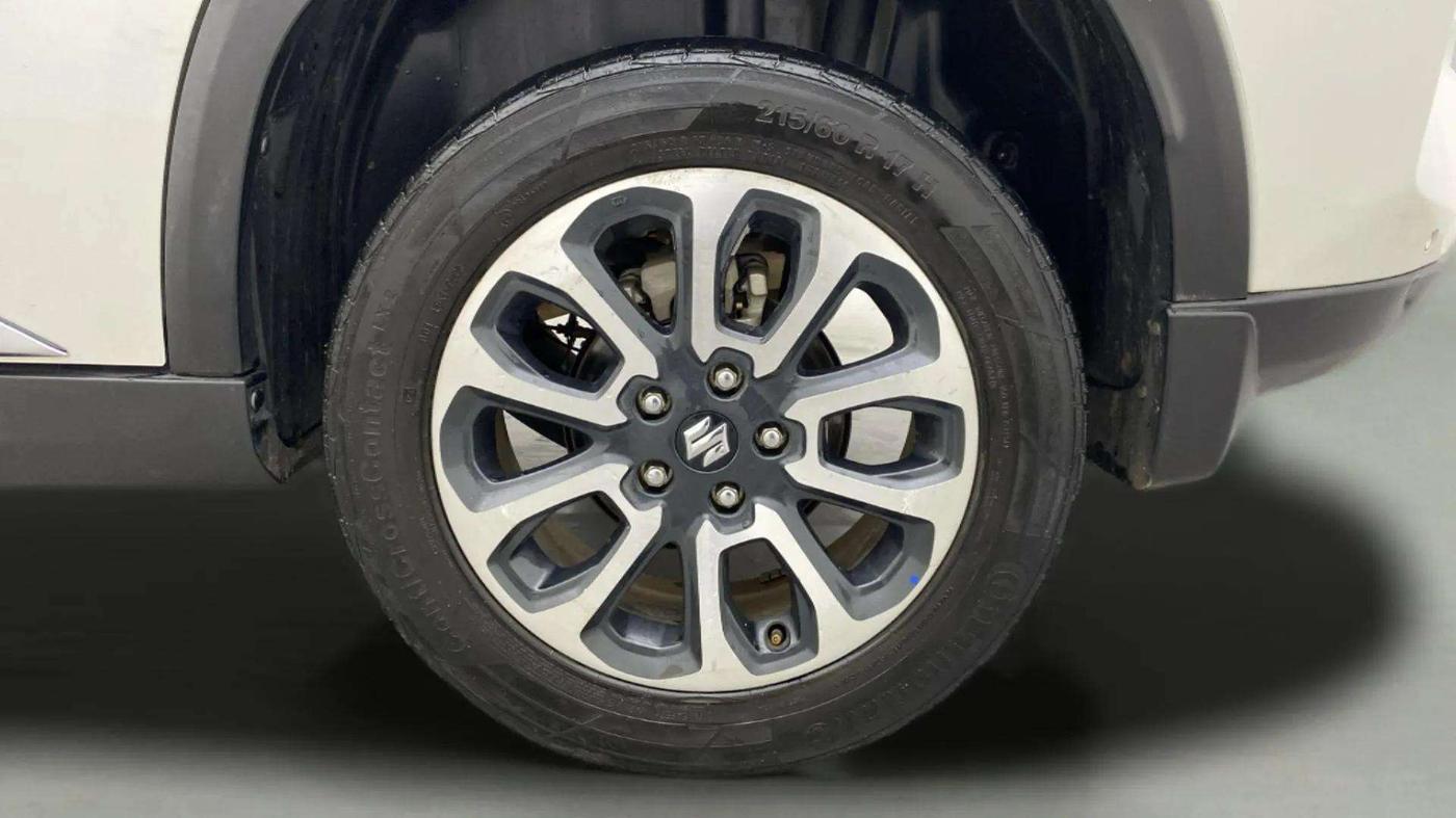 2023 Maruti Grand Vitara ALPHA SMART HYBRID, Petrol, Manual, 36,443 km, Left Rear Wheel