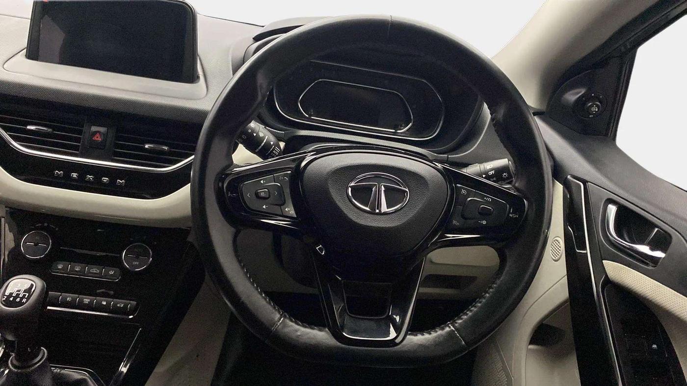 2022 Tata NEXON XZ PLUS (HS) PETROL, Petrol, Manual, 32,503 km, Steering Wheel Close Up