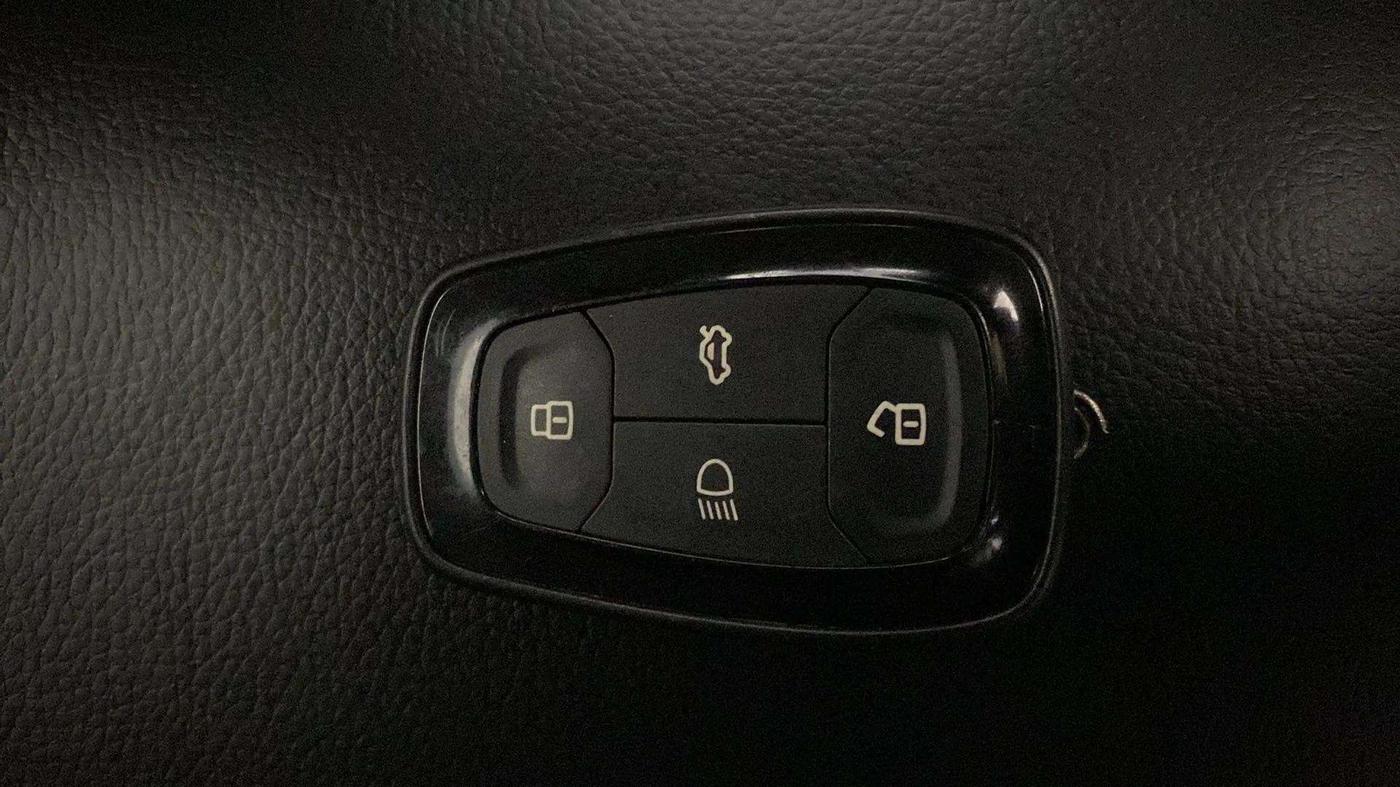 2022 Tata NEXON XZ PLUS (HS) PETROL, Petrol, Manual, 32,503 km, Key Close Up