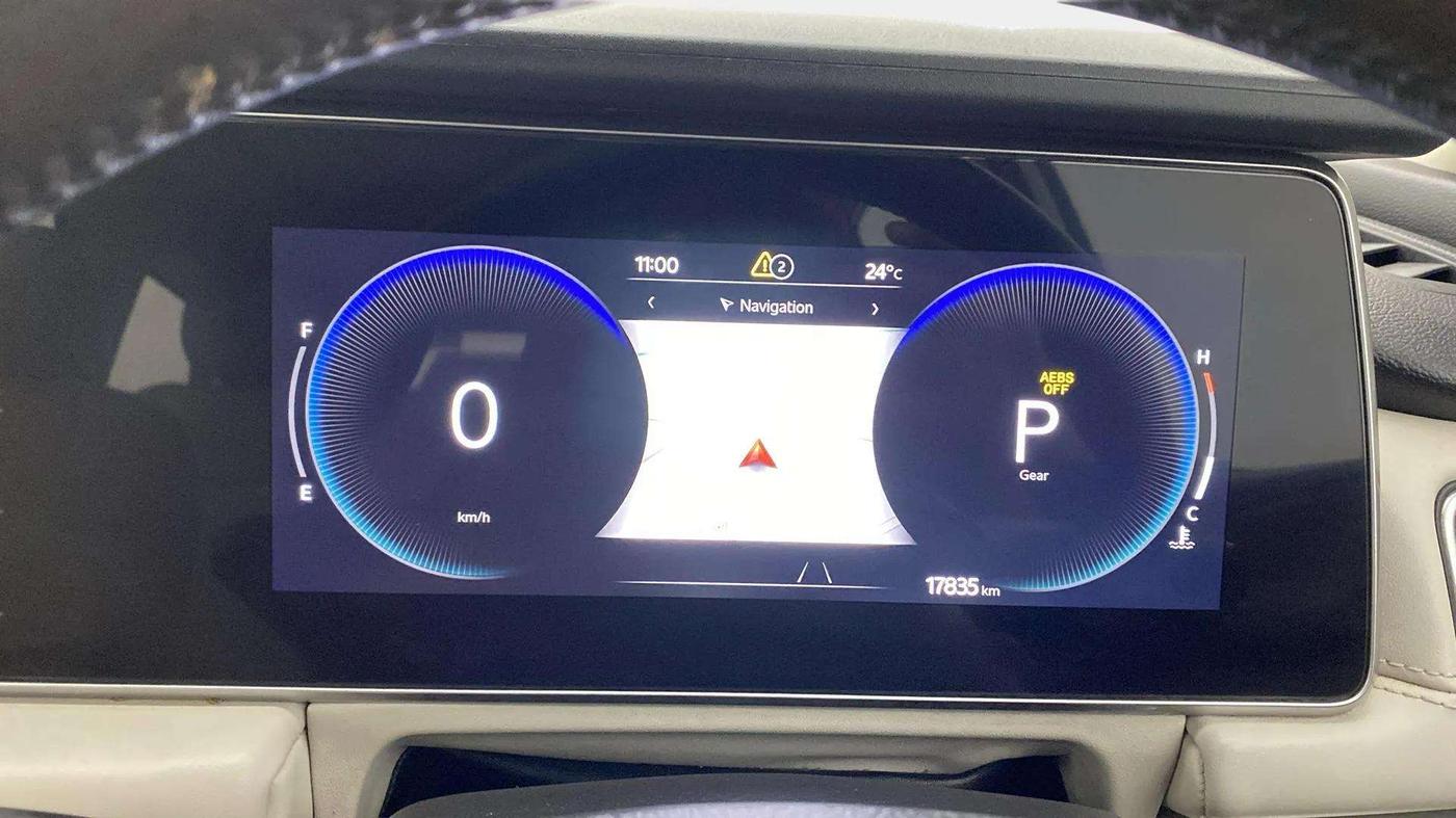 2023 Mahindra XUV700 AX 7 LUXURY P AT 7 STR, Petrol, Automatic, 18,150 km, Odometer Image