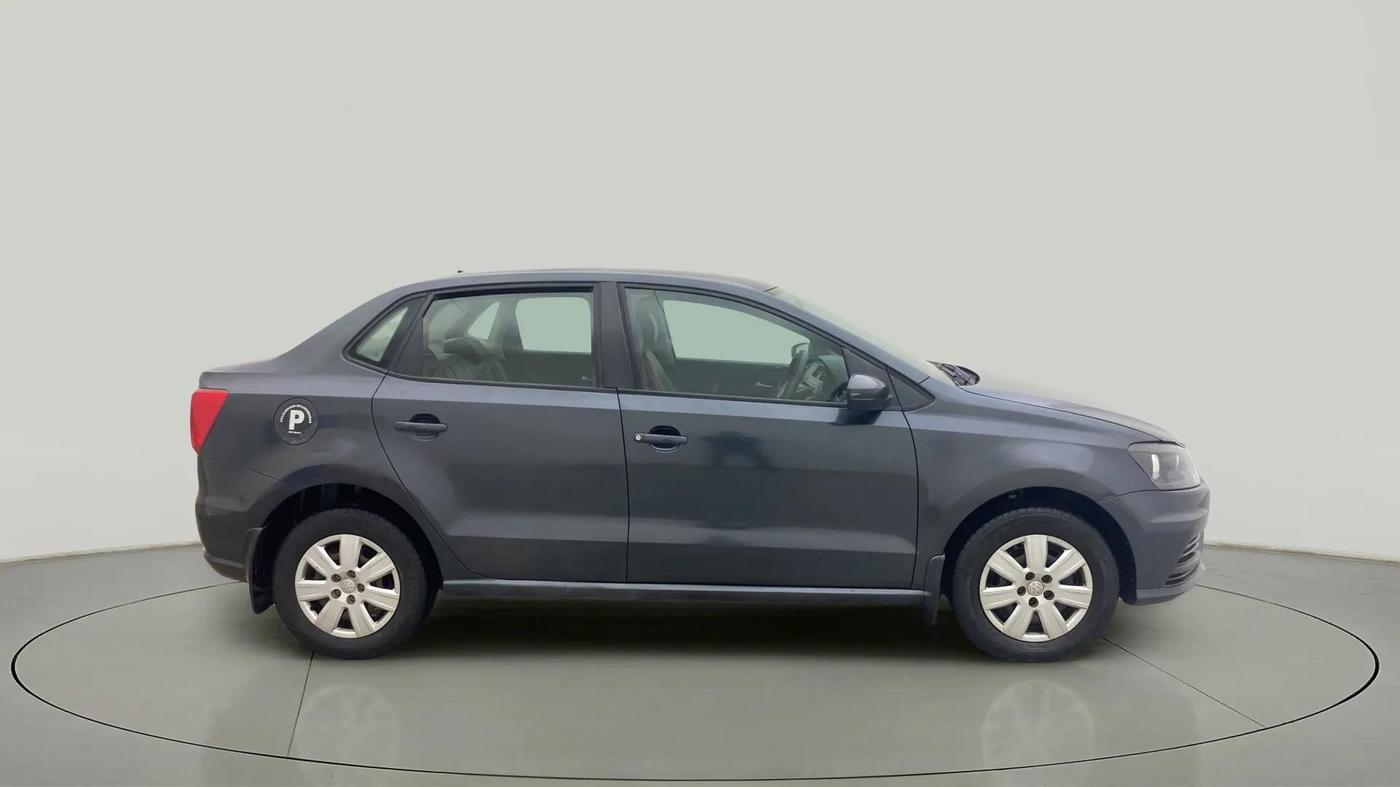 2017 Volkswagen Ameo TRENDLINE 1.2L, Petrol, Manual, 51,110 km, Right Side View